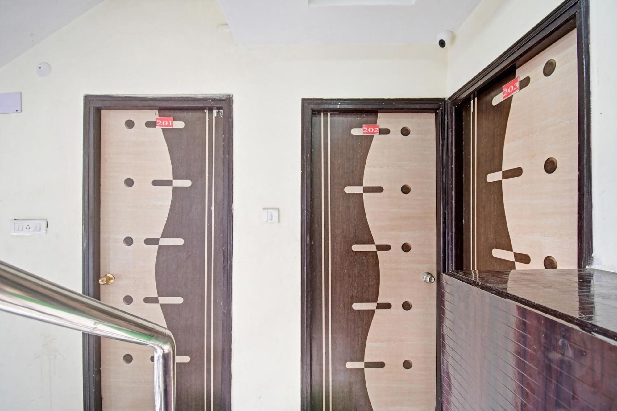 Hotel O New Aamaze Inn Near Acropolis Mall Kolkata Ngoại thất bức ảnh